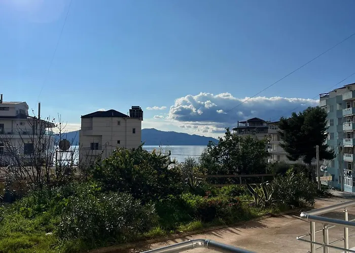 Sunrise アパート