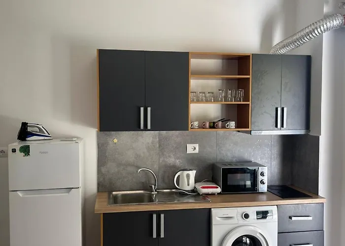 Sunrise アパート Sarandë